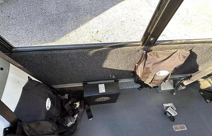 2016 Ford E450 Non-CDL ADA Shuttle Bus - Thumbnail 4 2016 Ford E450 Non-CDL ADA Shuttle Bus - Thumbnail 4