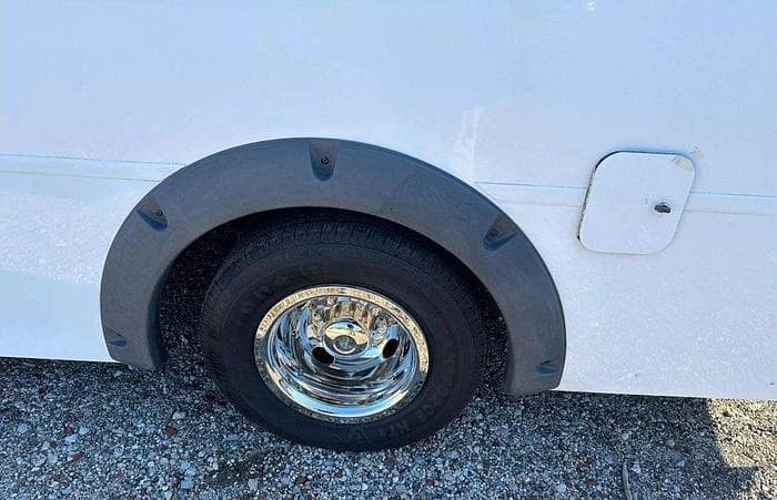 2016 Ford E450 Non-CDL ADA Shuttle Bus - Thumbnail 17 2016 Ford E450 Non-CDL ADA Shuttle Bus - Thumbnail 17