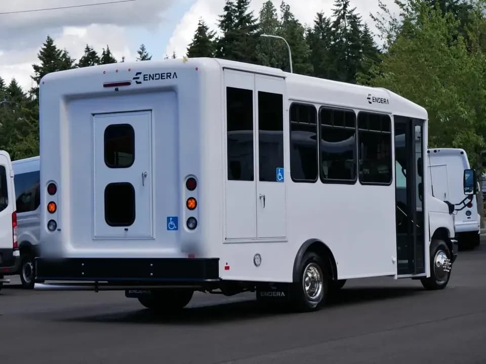 2023 Ford E450 Endera ADA Shuttle Bus - Thumbnail 2 2023 Ford E450 Endera ADA Shuttle Bus - Thumbnail 2