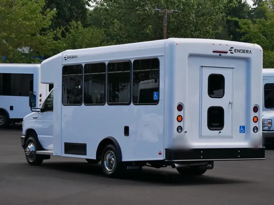 2023 Ford E450 Endera ADA Shuttle Bus - Thumbnail 3 2023 Ford E450 Endera ADA Shuttle Bus - Thumbnail 3