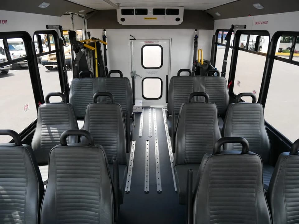 2023 Ford E450 Endera ADA Shuttle Bus - Thumbnail 5 2023 Ford E450 Endera ADA Shuttle Bus - Thumbnail 5