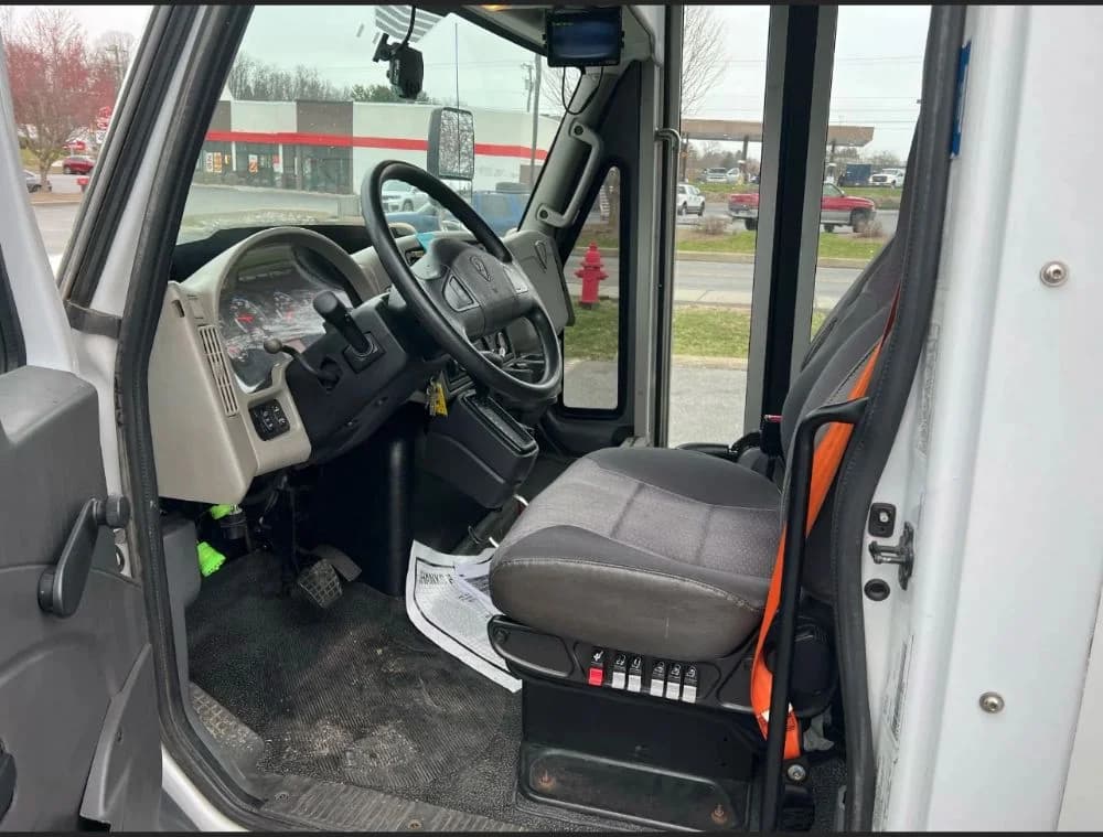 2015 International PC805 bus 2015 International PC805 bus