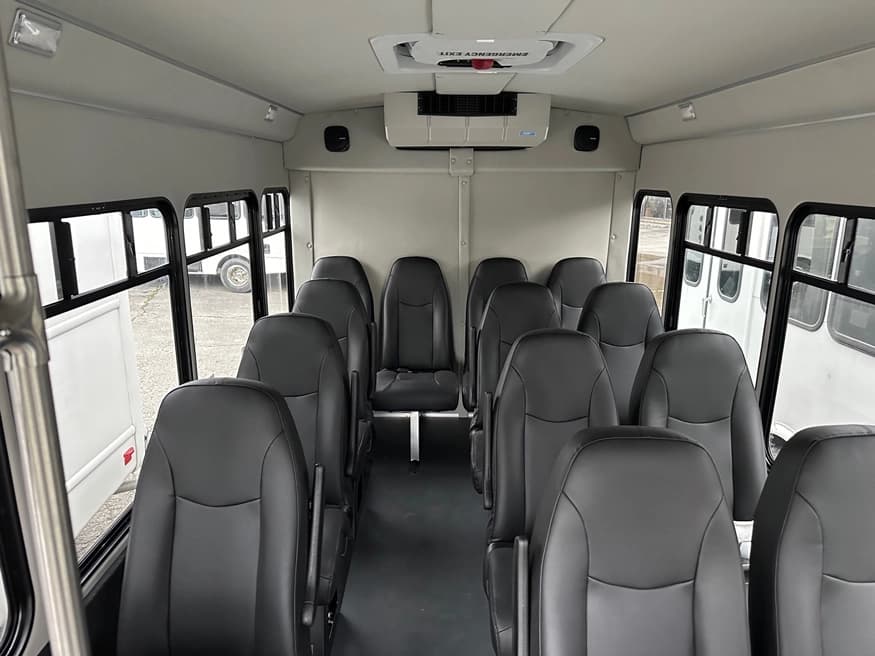 2023 Ford T350 Transit Starlite Transit Bus - Thumbnail 4 2023 Ford T350 Transit Starlite Transit Bus - Thumbnail 4