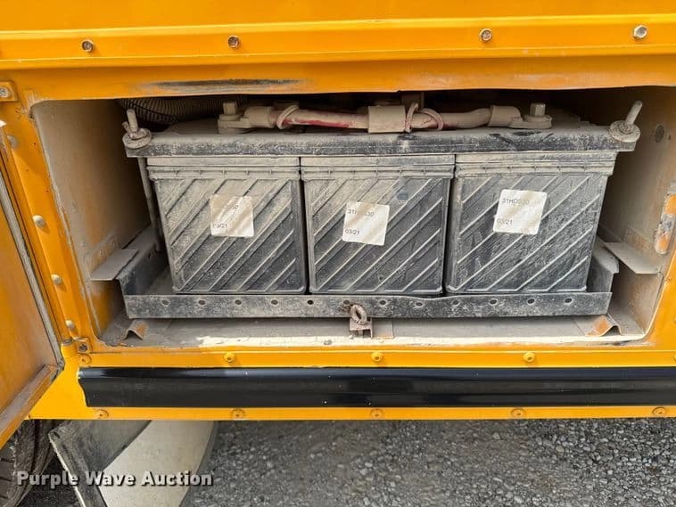 2013 Blue Bird All American school bus School Bus - Thumbnail 11 2013 Blue Bird All American school bus School Bus - Thumbnail 11