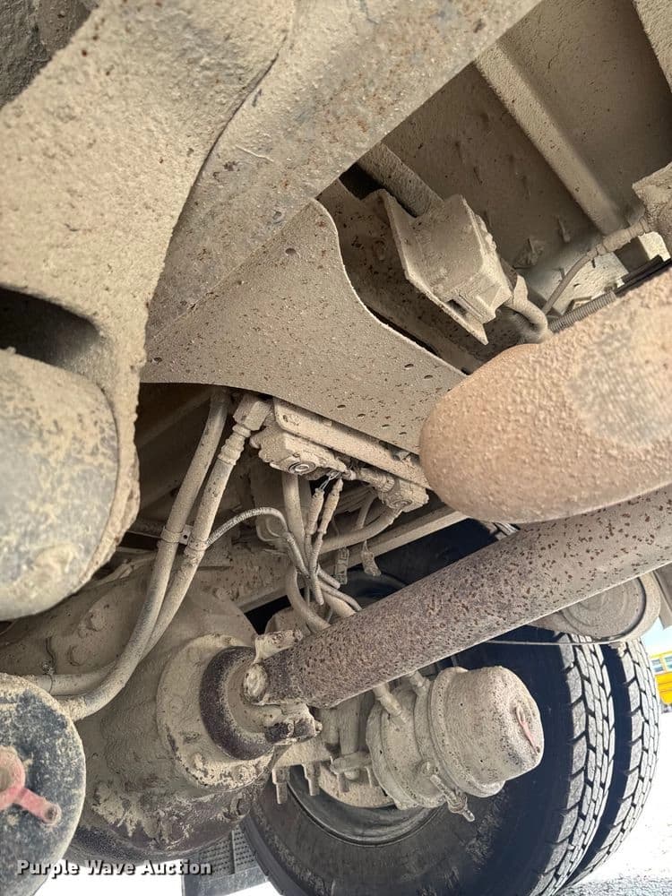 2013 Blue Bird All American school bus School Bus - Thumbnail 22 2013 Blue Bird All American school bus School Bus - Thumbnail 22