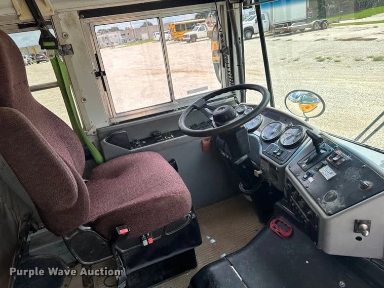 2013 Blue Bird All American school bus School Bus - Thumbnail 26 2013 Blue Bird All American school bus School Bus - Thumbnail 26