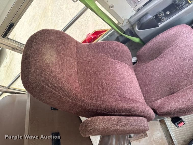 2013 Blue Bird All American school bus School Bus - Thumbnail 35 2013 Blue Bird All American school bus School Bus - Thumbnail 35