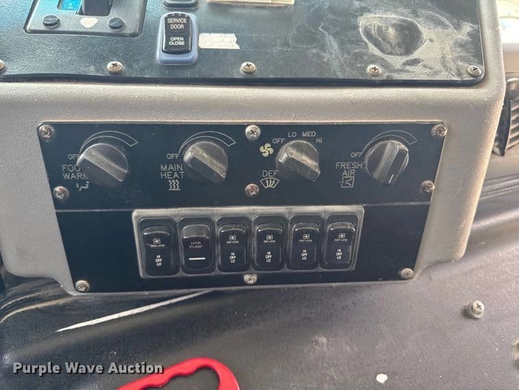 2013 Blue Bird All American school bus School Bus - Thumbnail 40 2013 Blue Bird All American school bus School Bus - Thumbnail 40