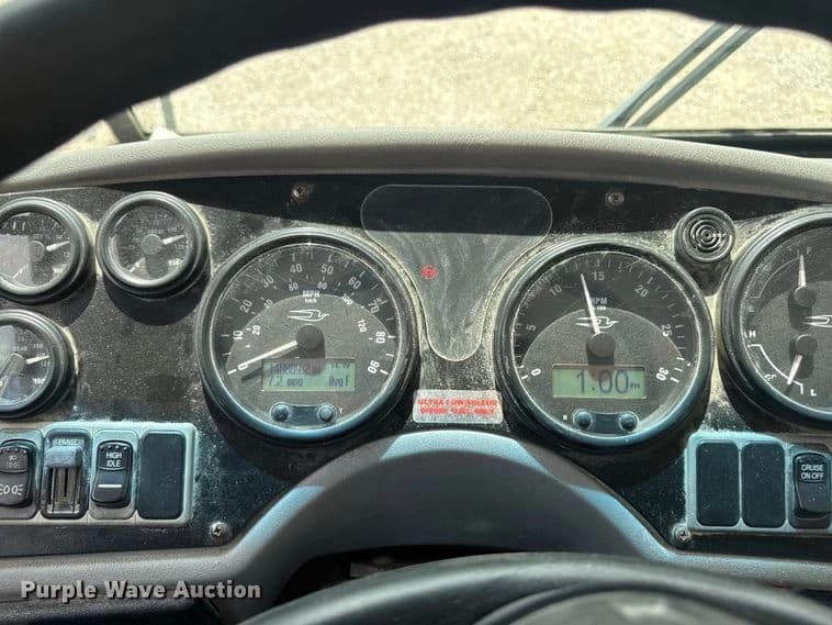 2013 Blue Bird All American school bus School Bus - Thumbnail 43 2013 Blue Bird All American school bus School Bus - Thumbnail 43