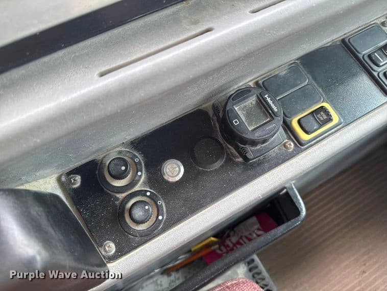 2013 Blue Bird All American school bus School Bus - Thumbnail 44 2013 Blue Bird All American school bus School Bus - Thumbnail 44