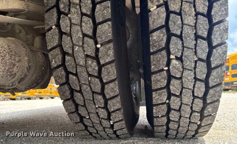 2013 Blue Bird All American school bus School Bus - Thumbnail 54 2013 Blue Bird All American school bus School Bus - Thumbnail 54