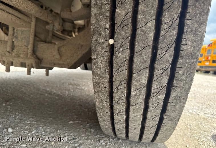 2013 Blue Bird All American school bus School Bus - Thumbnail 60 2013 Blue Bird All American school bus School Bus - Thumbnail 60