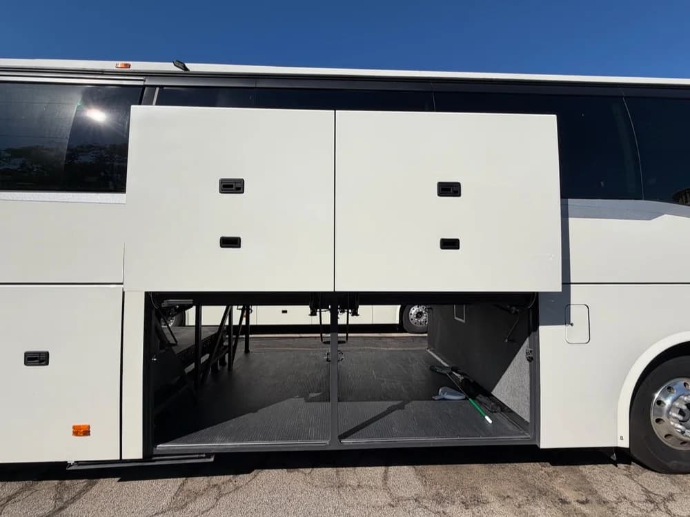 2025 Volvo 9700 - 2 Matching Available - Thumbnail 13 2025 Volvo 9700 - 2 Matching Available - Thumbnail 13