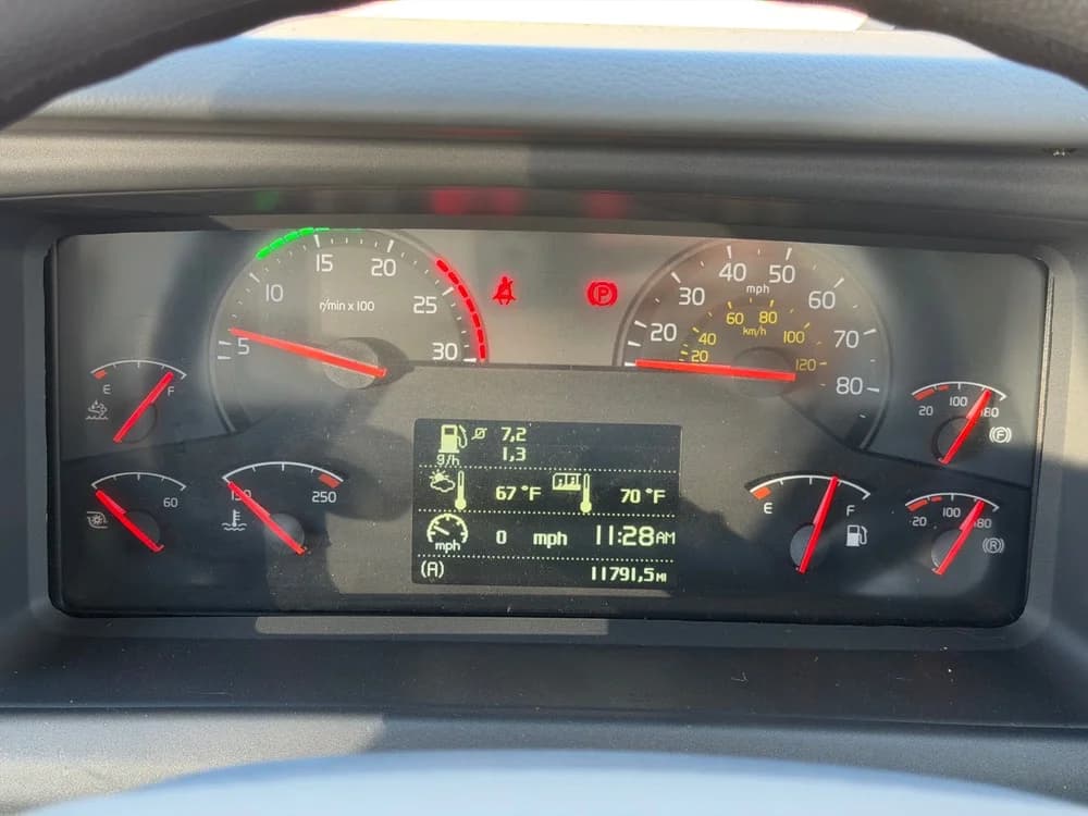 2025 Volvo 9700 - 2 Matching Available - Thumbnail 3 2025 Volvo 9700 - 2 Matching Available - Thumbnail 3