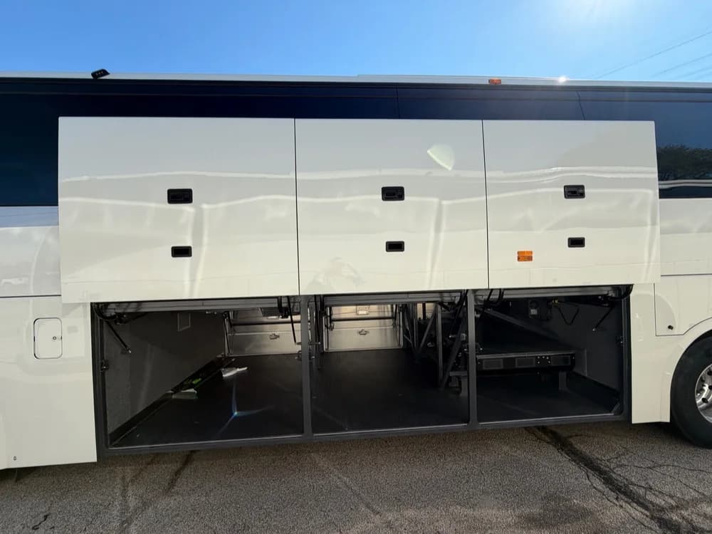 2025 Volvo 9700 - 2 Matching Available - Thumbnail 5 2025 Volvo 9700 - 2 Matching Available - Thumbnail 5