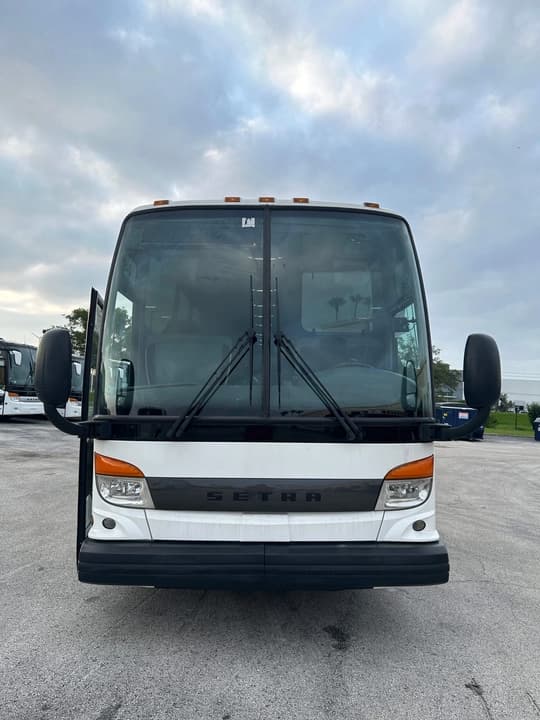 2015 Setra S407 CC - Thumbnail 2 2015 Setra S407 CC - Thumbnail 2