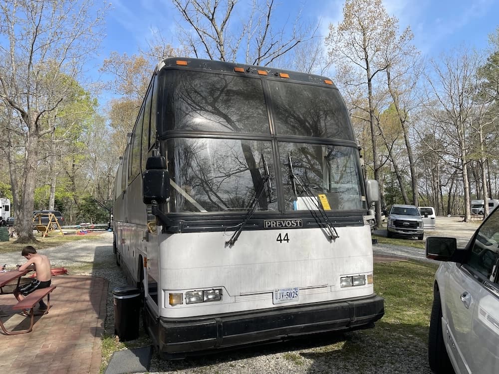 1997 Prevost H3-45 Motorcoach - Thumbnail 4 1997 Prevost H3-45 Motorcoach - Thumbnail 4