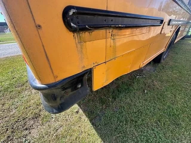 2011 Thomas Saf-T-Liner C2 - Thumbnail 17 2011 Thomas Saf-T-Liner C2 - Thumbnail 17