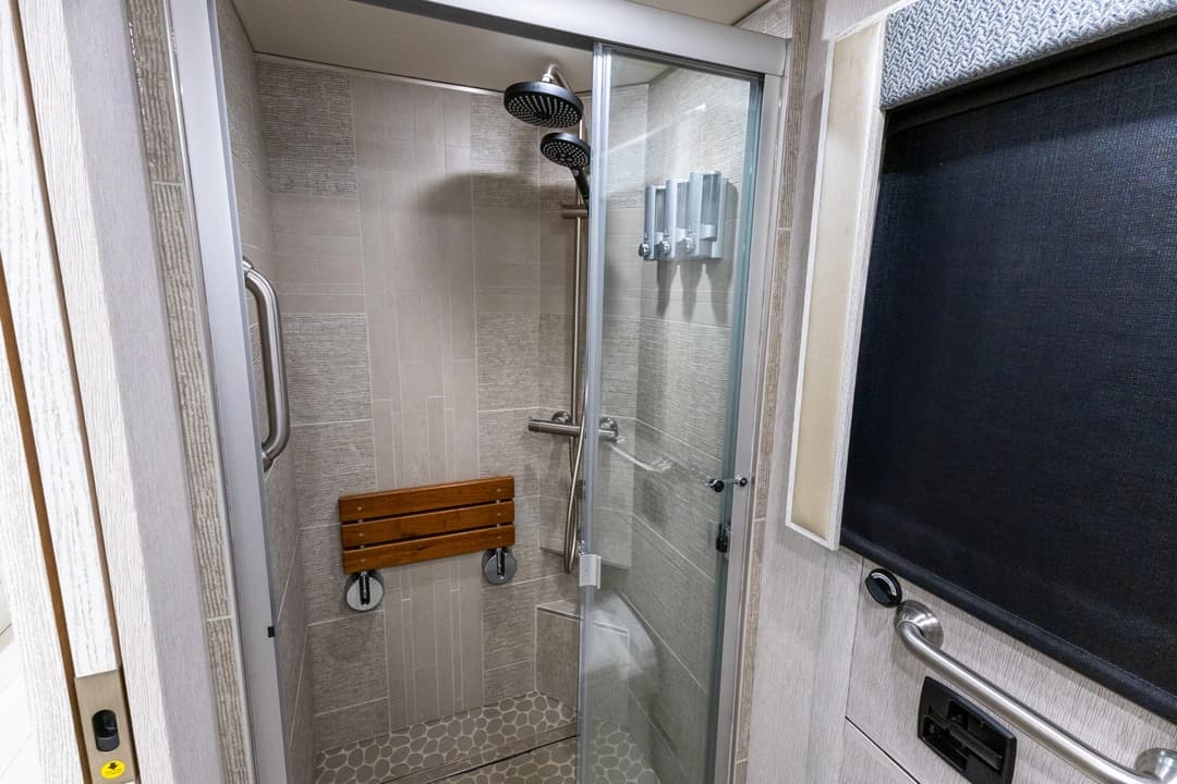 2022 Newmar New Aire 3543 Motorhome - Image 23 2022 Newmar New Aire 3543 Motorhome - Image 23