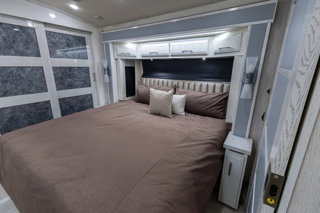 2022 Newmar New Aire 3543 Motorhome - Image 25 2022 Newmar New Aire 3543 Motorhome - Image 25