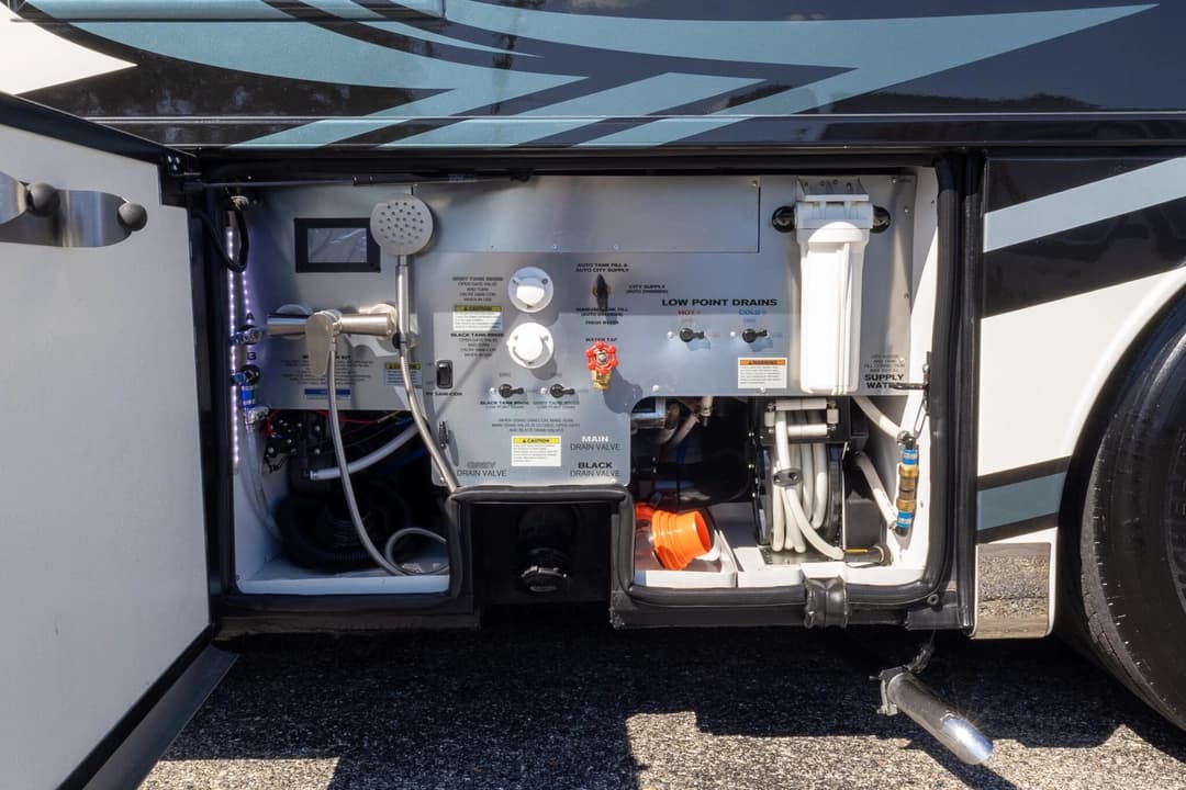 2022 Newmar New Aire 3543 Motorhome - Image 44 2022 Newmar New Aire 3543 Motorhome - Image 44