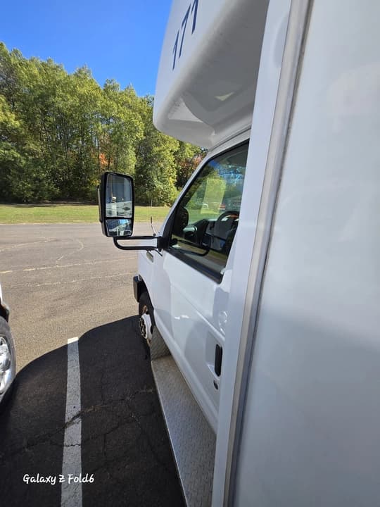 2019 Ford E450 Mini Buses/Shuttles - Thumbnail 17 2019 Ford E450 Mini Buses/Shuttles - Thumbnail 17