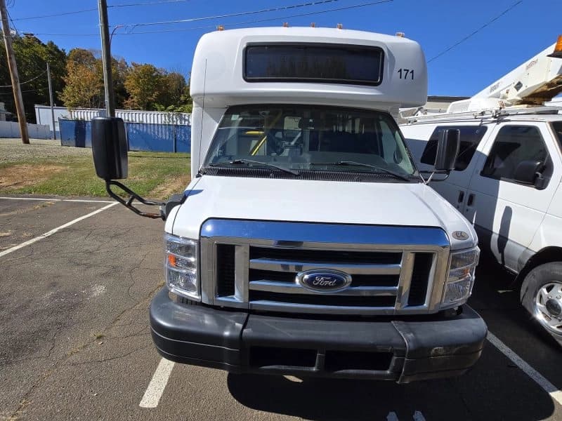 2019 Ford E450 Mini Buses/Shuttles - Thumbnail 5 2019 Ford E450 Mini Buses/Shuttles - Thumbnail 5