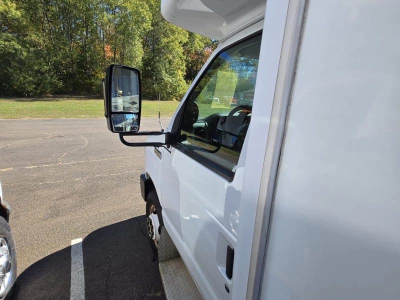 2019 Ford E450 Mini Buses/Shuttles - Thumbnail 10 2019 Ford E450 Mini Buses/Shuttles - Thumbnail 10