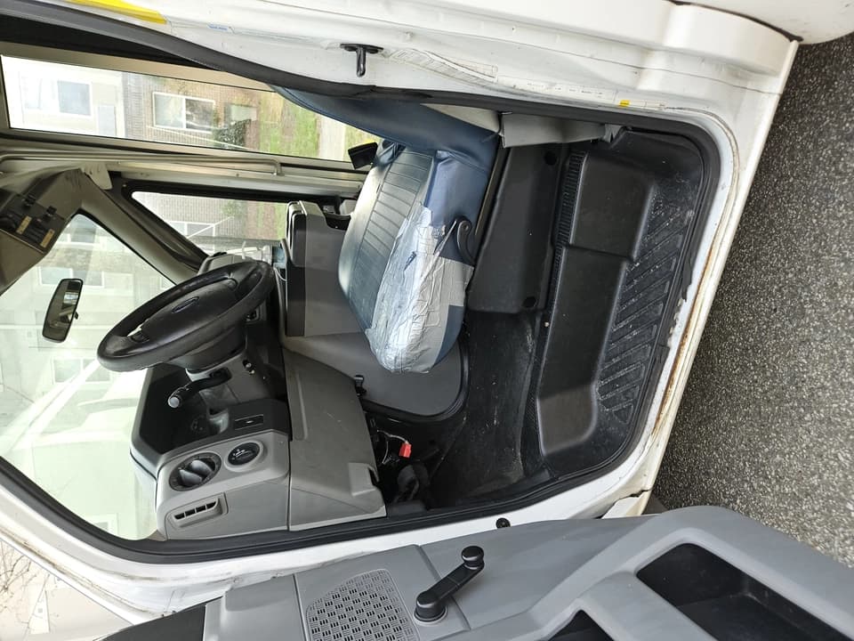 2008 Starcraft E450 Motor Coaches - Thumbnail 2 2008 Starcraft E450 Motor Coaches - Thumbnail 2