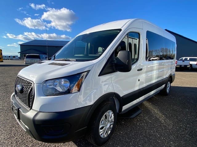 2025 Ford Transit bus 2025 Ford Transit bus