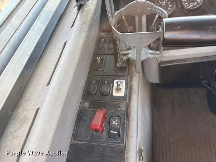 2003 Blue Bird school bus School Bus - Thumbnail 20 2003 Blue Bird school bus School Bus - Thumbnail 20