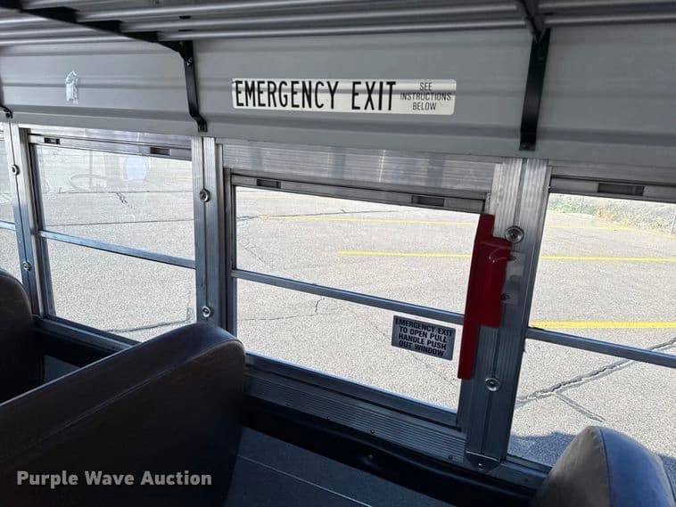 2003 Blue Bird school bus School Bus - Thumbnail 38 2003 Blue Bird school bus School Bus - Thumbnail 38