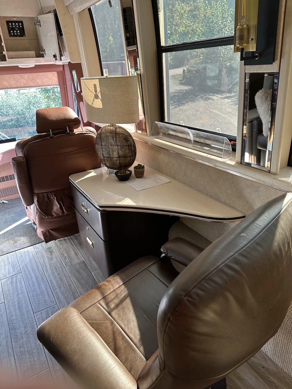 1999 Prevost Marathon XL Motorhome - Thumbnail 19 1999 Prevost Marathon XL Motorhome - Thumbnail 19