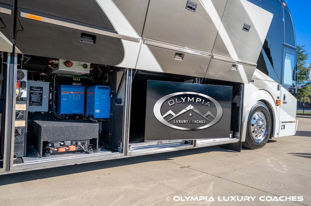 2021 Prevost Emerald H3-45 Coach - Thumbnail 25 2021 Prevost Emerald H3-45 Coach - Thumbnail 25