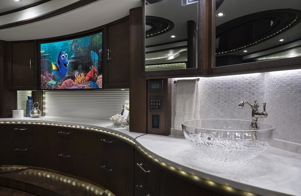 2017 Prevost Liberty Elegant Lady H3-45 Motorhome - Thumbnail 19 2017 Prevost Liberty Elegant Lady H3-45 Motorhome - Thumbnail 19