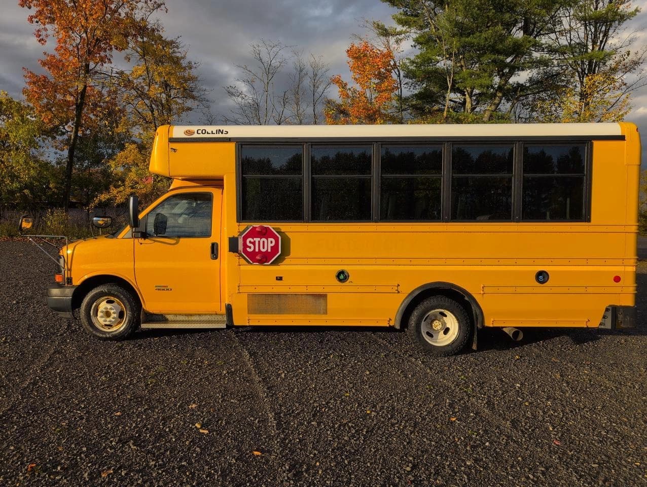 2016 Chevrolet Express 3500 Collins ADA School Bus - Image 2 2016 Chevrolet Express 3500 Collins ADA School Bus - Image 2