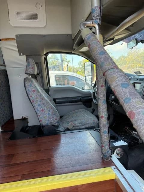 2018 Ford F550 - Image 10 2018 Ford F550 - Image 10