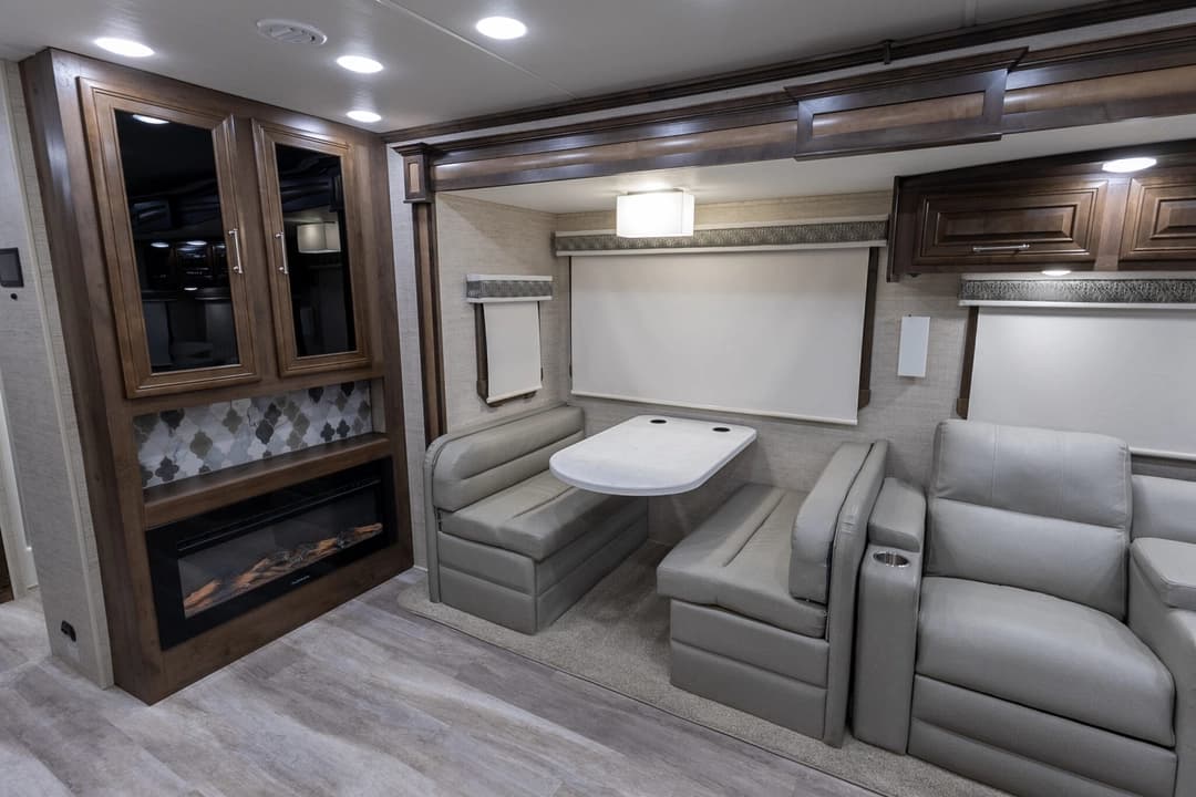 2022 Entegra Accolade 37M Motorhome - Image 16 2022 Entegra Accolade 37M Motorhome - Image 16