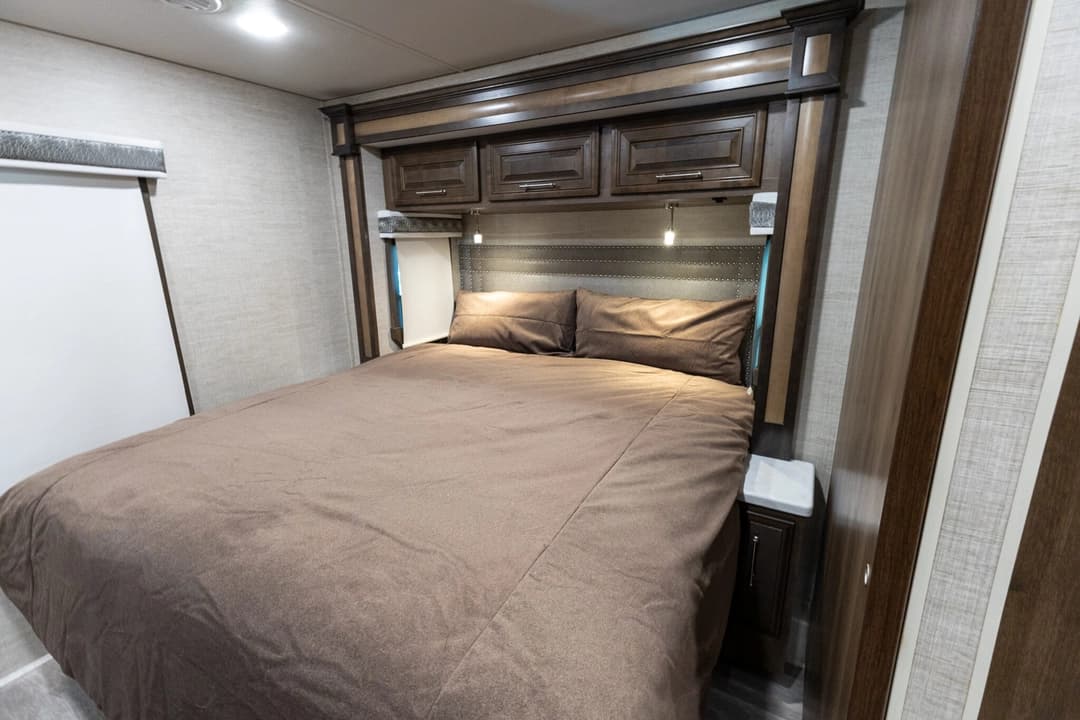 2022 Entegra Accolade 37M Motorhome - Image 26 2022 Entegra Accolade 37M Motorhome - Image 26