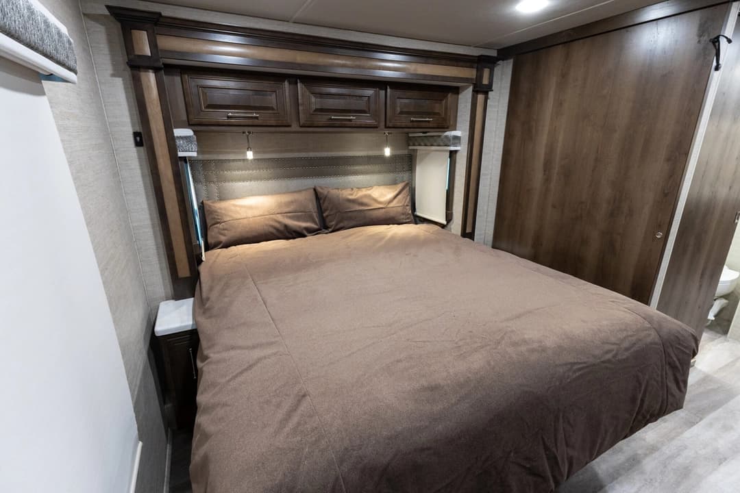 2022 Entegra Accolade 37M Motorhome - Image 28 2022 Entegra Accolade 37M Motorhome - Image 28