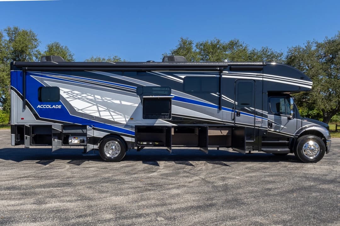 2022 Entegra Accolade 37M Motorhome - Image 30 2022 Entegra Accolade 37M Motorhome - Image 30