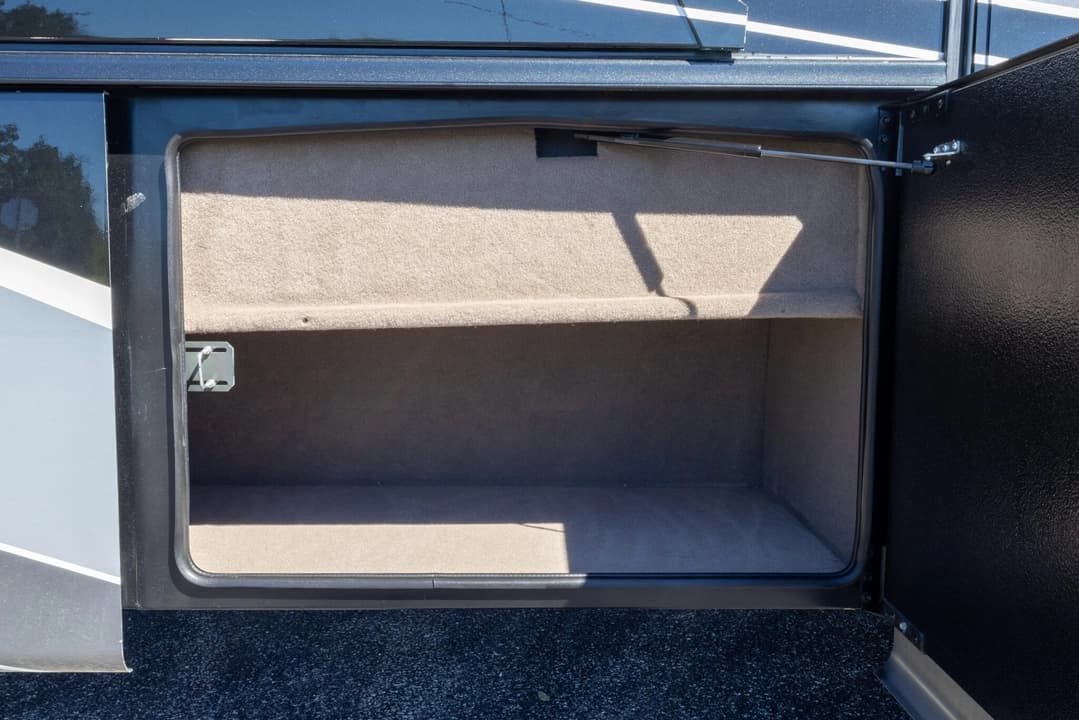 2022 Entegra Accolade 37M Motorhome - Image 37 2022 Entegra Accolade 37M Motorhome - Image 37