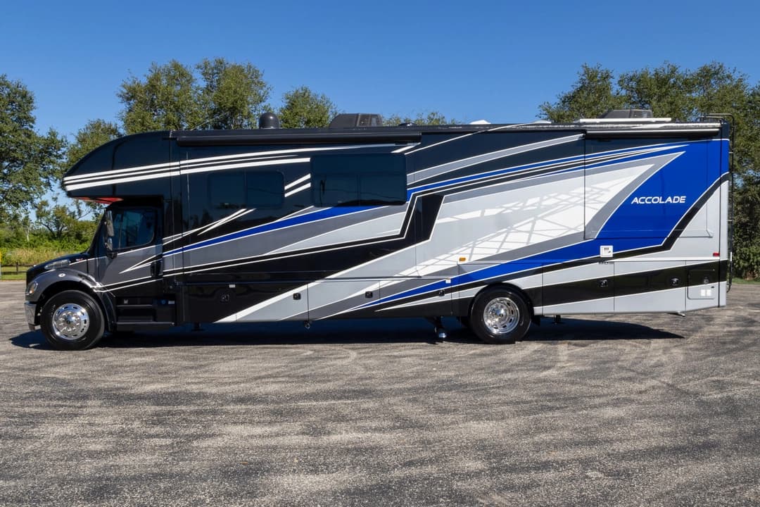 2022 Entegra Accolade 37M Motorhome - Image 9 2022 Entegra Accolade 37M Motorhome - Image 9