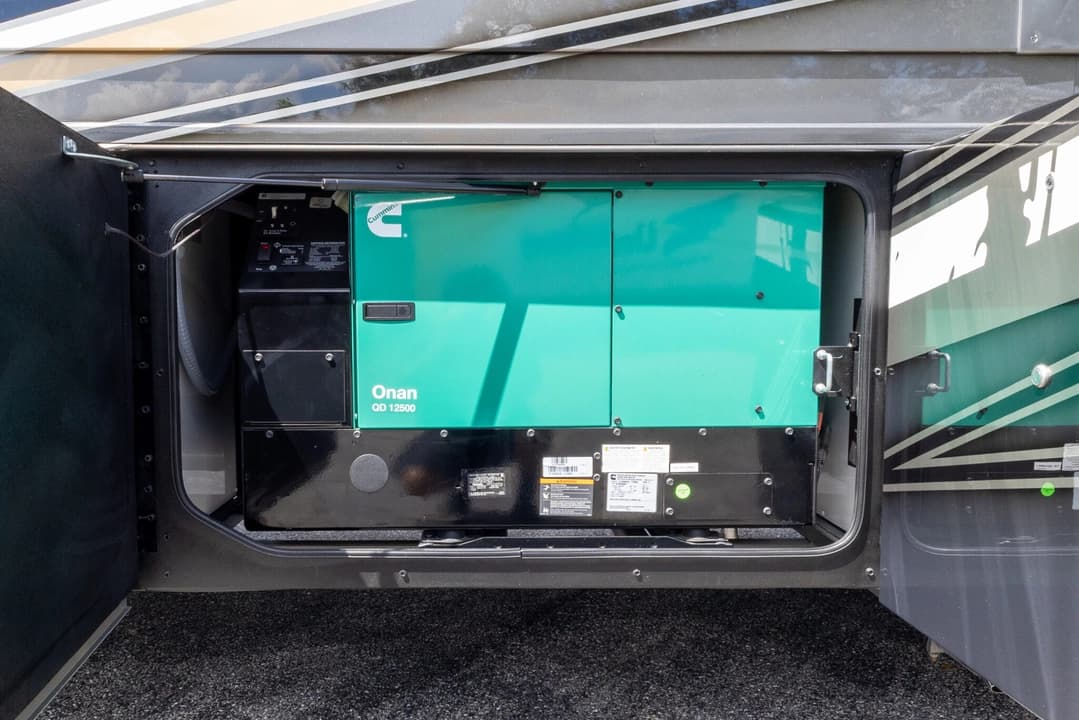 2026 Showhauler Adventure Motorhome - Image 44 2026 Showhauler Adventure Motorhome - Image 44