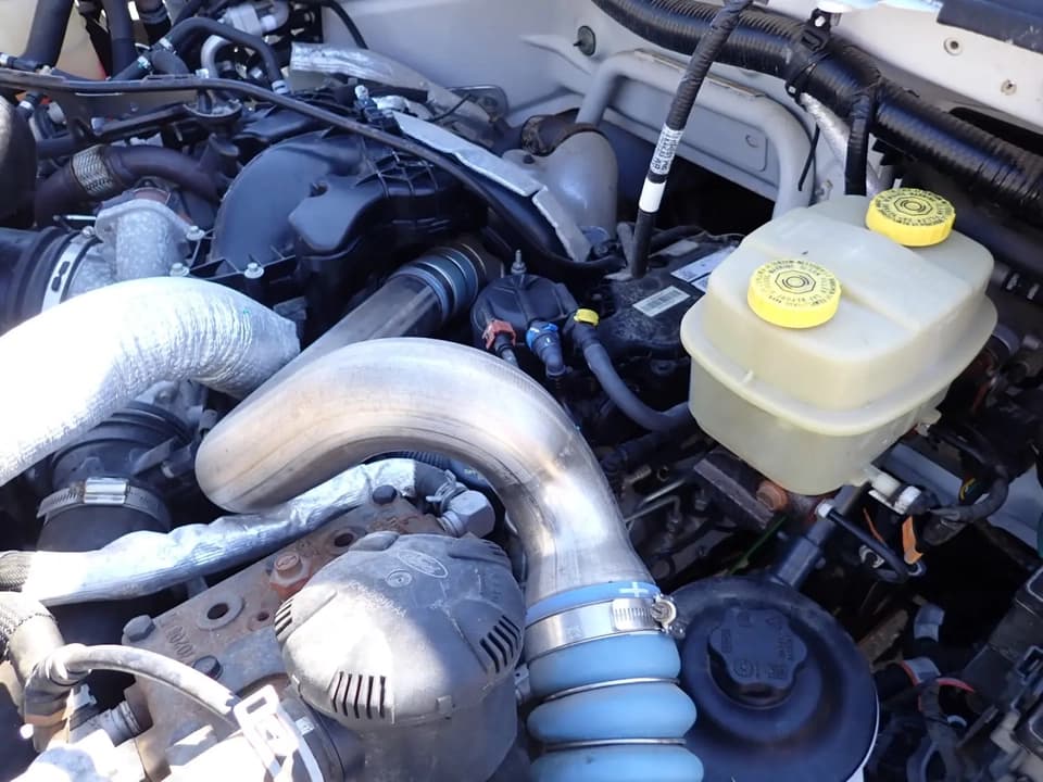 2018 Ford F650 Super Duty Starcraft Allstar XL Shuttle Bus - Image 9 2018 Ford F650 Super Duty Starcraft Allstar XL Shuttle Bus - Image 9