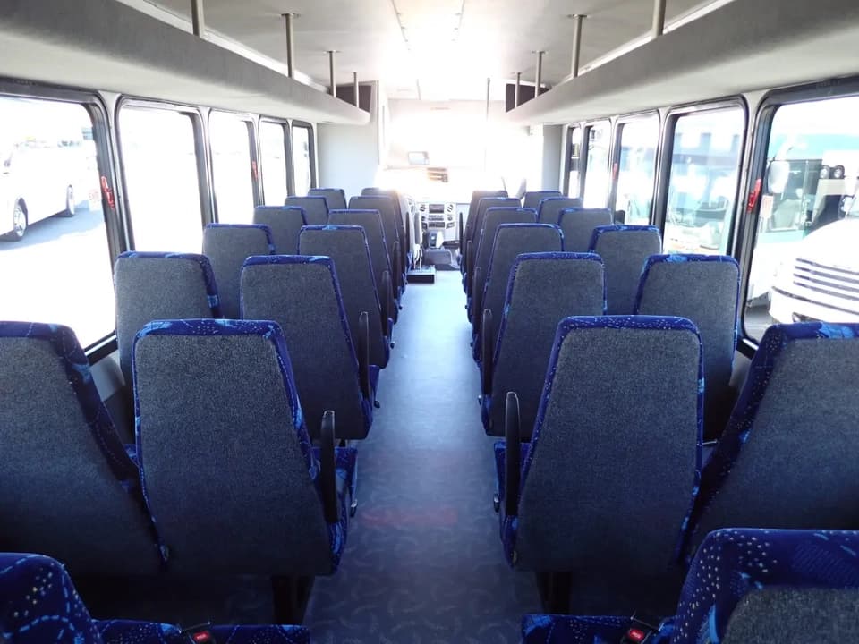 2018 Ford F650 Super Duty Starcraft Allstar XL Shuttle Bus - Image 7 2018 Ford F650 Super Duty Starcraft Allstar XL Shuttle Bus - Image 7