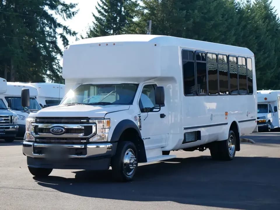 2021 Ford F550 Super Duty El Dorado Aero Elite ADA Shuttle Bus - Thumbnail 1 2021 Ford F550 Super Duty El Dorado Aero Elite ADA Shuttle Bus - Thumbnail 1