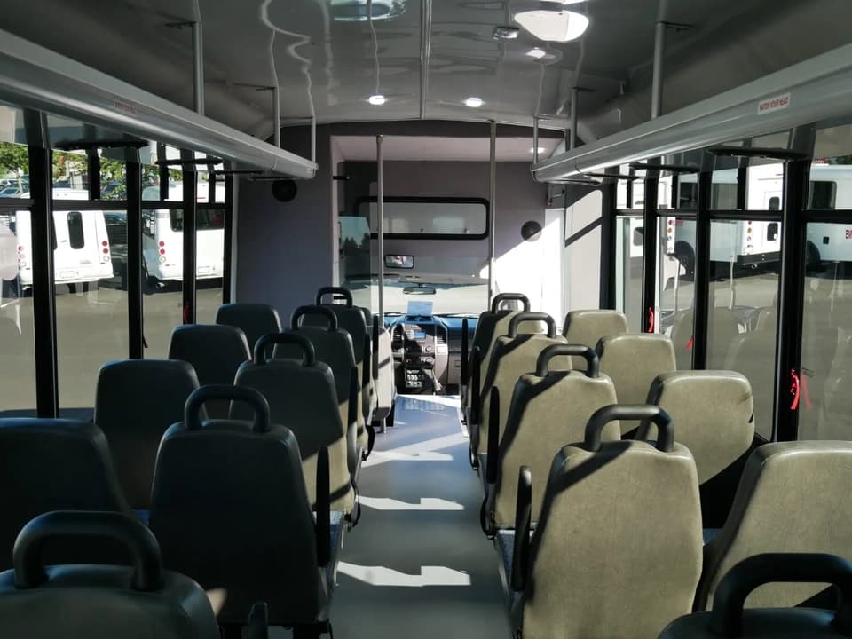 2021 Ford F550 Super Duty El Dorado Aero Elite ADA Shuttle Bus - Thumbnail 7 2021 Ford F550 Super Duty El Dorado Aero Elite ADA Shuttle Bus - Thumbnail 7