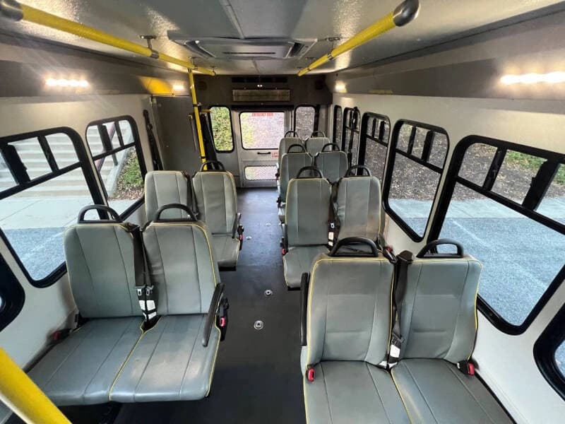 2018 Ford E-350 ADA Shuttle Bus - Image 14 2018 Ford E-350 ADA Shuttle Bus - Image 14