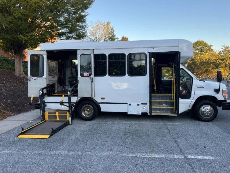 2018 Ford E-350 ADA Shuttle Bus - Image 20 2018 Ford E-350 ADA Shuttle Bus - Image 20